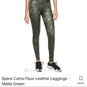 Spanx Camo Faux Leather Leggings- Matte Green - Large